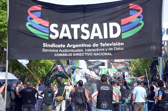 Neuquén: Trabajadores nucleados en el Sindicato Argentino de Televisión, Servicios Audiovisuales,mantienen su reclamo por el pago del 40% de zona desfavorable.